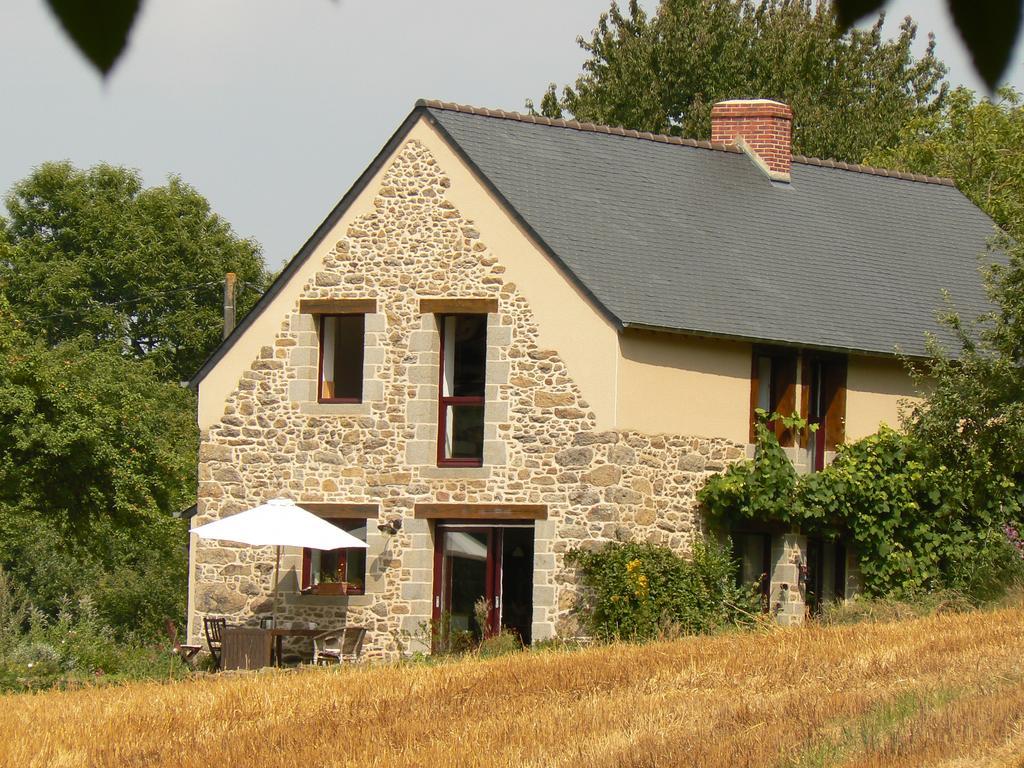 Chambres D'Hotes Du Vault Picot La Chapelle-aux-Filzméens Екстериор снимка