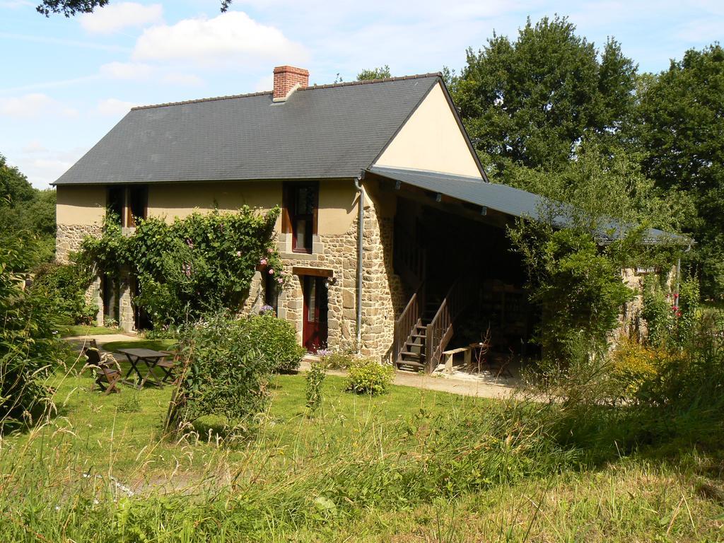 Chambres D'Hotes Du Vault Picot La Chapelle-aux-Filzméens Екстериор снимка