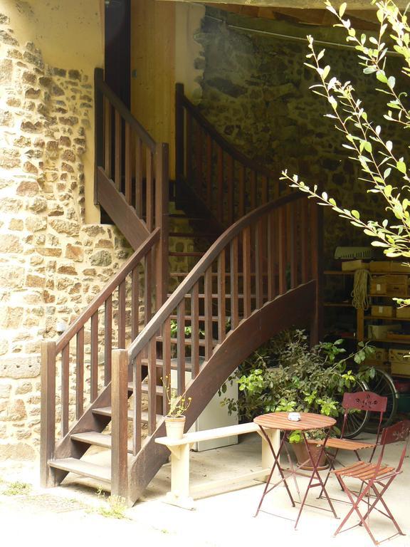Chambres D'Hotes Du Vault Picot La Chapelle-aux-Filzméens Екстериор снимка